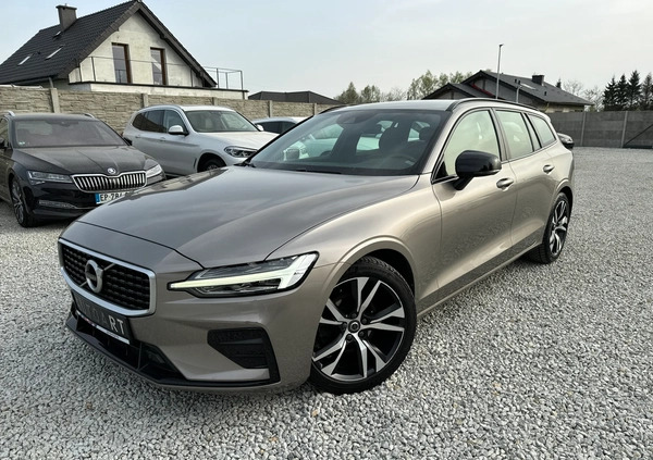 Volvo V60 cena 99990 przebieg: 92000, rok produkcji 2019 z Strumień małe 704